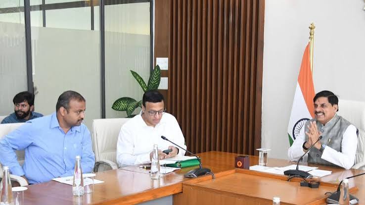 मध्यप्रदेश द्वारा हरित ऊर्जा के लिये किये जा रहे कार्य की विश्वभर में चर्चा मुख्यमंत्री डॉ. यादव ने नई दिल्ली में मीडिया प्रतिनिधियों से की चर्चा